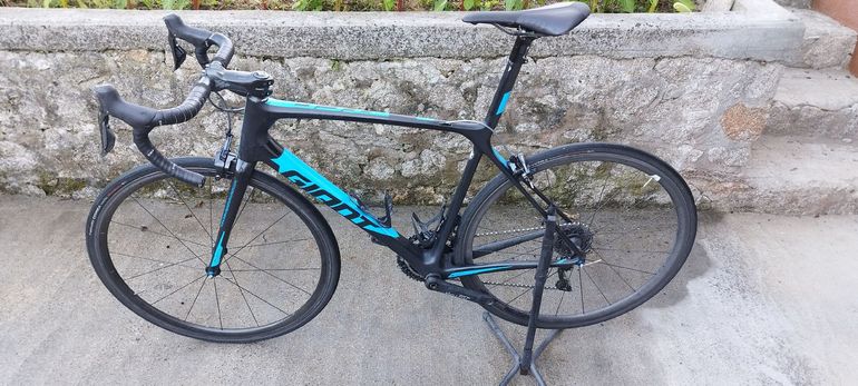 Used Giant Tcr Shimano Dura Ace Di2 2017 Road & Gravel, Black — image 2 of 9