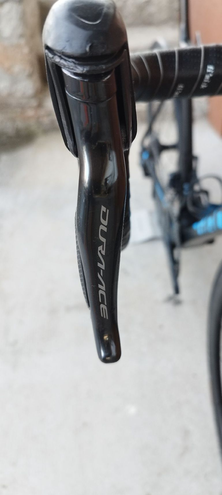 Used Giant Tcr Shimano Dura Ace Di2 2017 Road & Gravel, Black — image 9 of 9