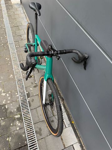Used BMC URS 01 TWO 2023 2023 Road & Gravel, Green — image 13 of 18