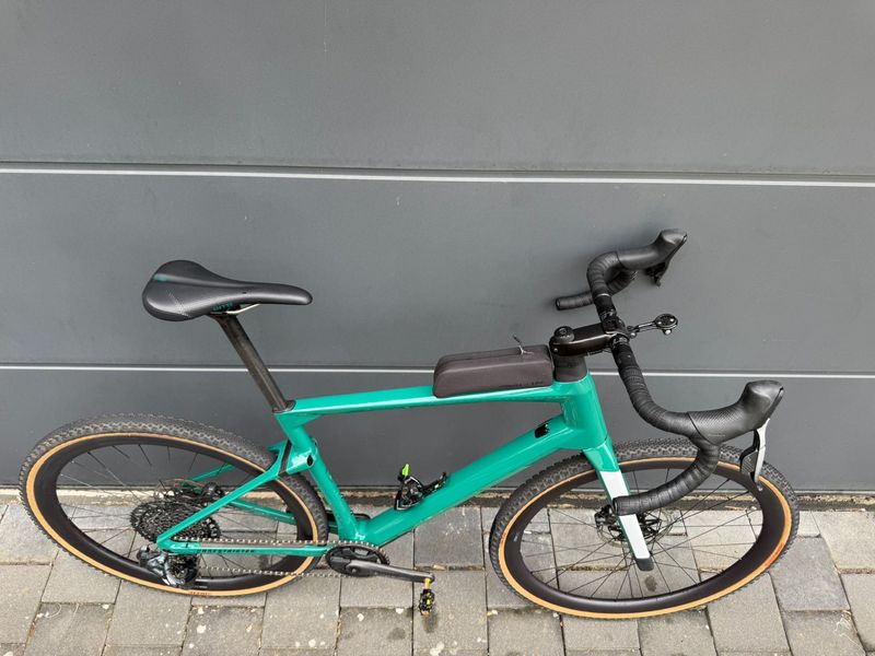 Used BMC URS 01 TWO 2023 2023 Road & Gravel, Green — image 14 of 18