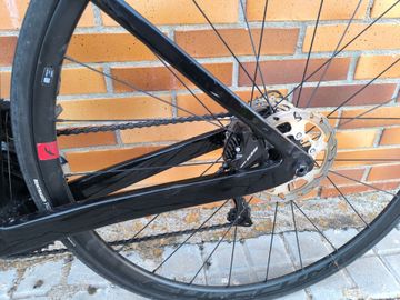 Used Van rysel Edr Shimano 105 2023 Road & Gravel, Black — image 9 of 10
