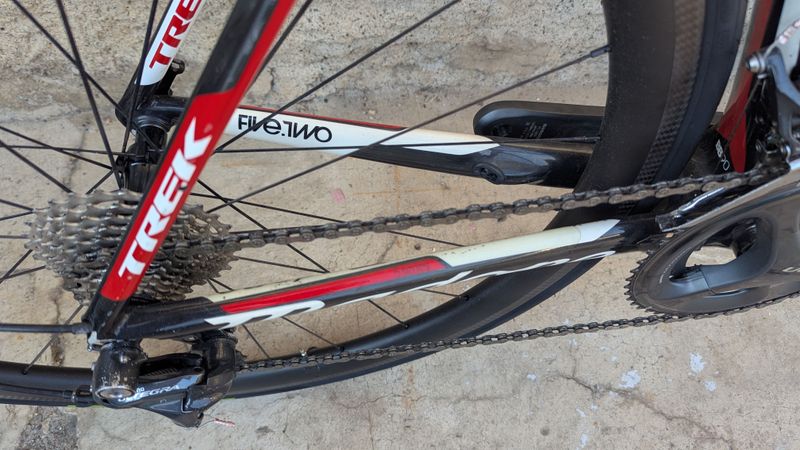 Used Trek Madone 5.2 H2 (Compact) 2012 2012 Road & Gravel, Red — image 17 of 26