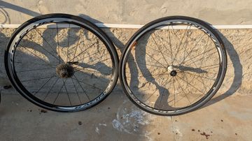 Used Trek Madone 5.2 H2 (Compact) 2012 2012 Road & Gravel, Red — image 25 of 26