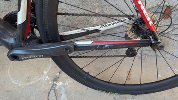 Used Trek Madone 5.2 H2 (Compact) 2012 2012 Road & Gravel, Red — image 9 of 26