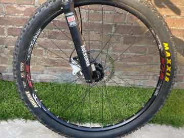 Gebrauchtes BH RC 8.7 2016 Mountainbike, Schwarz — Bild 7 von 12