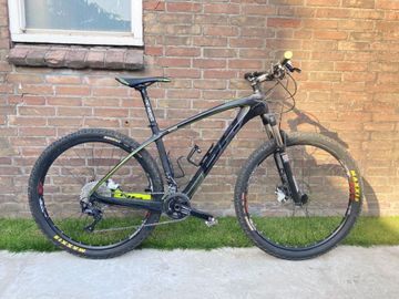 Gebrauchtes BH RC 8.7 2016 Mountainbike, Schwarz — Bild 2 von 12