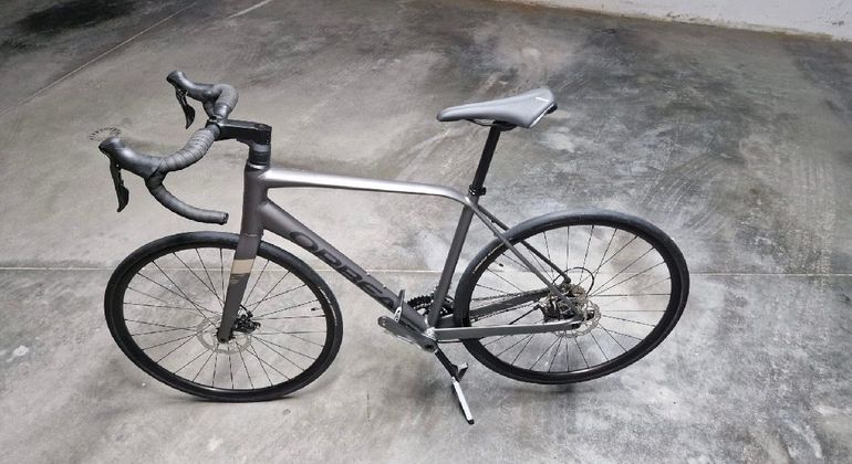 Used Orbea AVANT H60-D 2022 2022 Road & Gravel, Light Gray — image 1 of 5