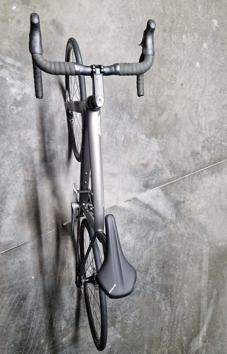 Used Orbea AVANT H60-D 2022 2022 Road & Gravel, Light Gray — image 3 of 5