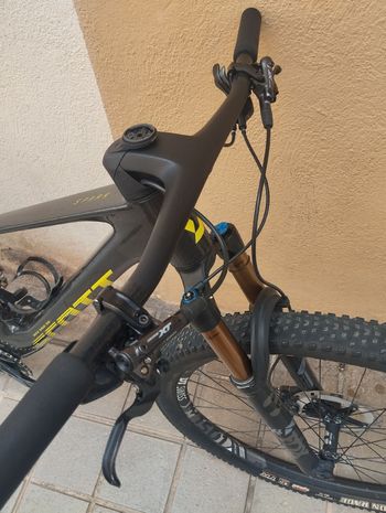 Used Scott Spark RC 2024 Mountainbike, Black — image 9 of 13