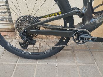 Used Scott Spark RC 2024 Mountainbike, Black — image 7 of 13