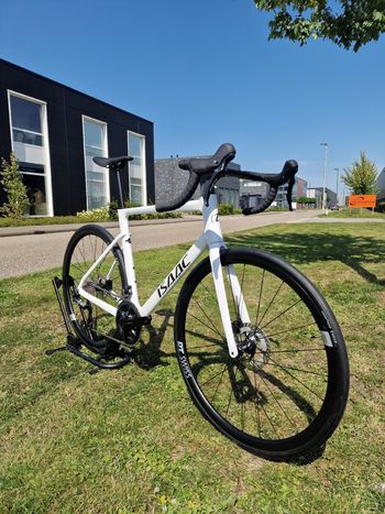 Used Isaac Boson Mineral White L 2025 2025 Road & Gravel — image 2 of 7
