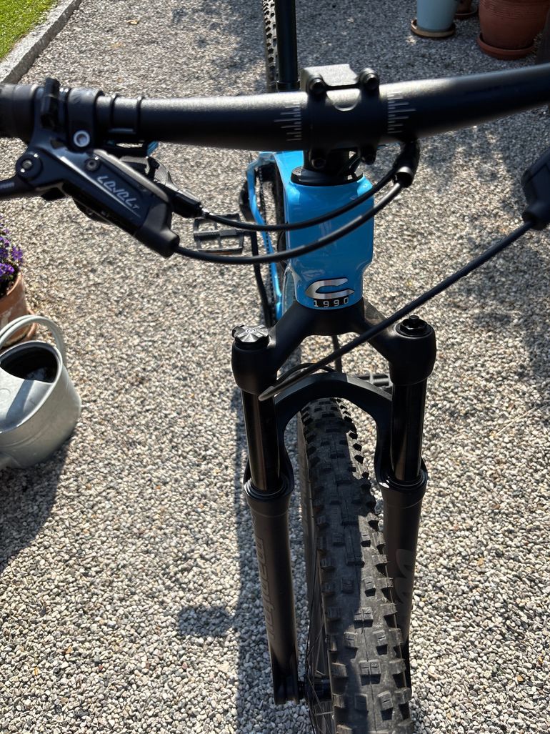 Used Corratec R. Bow 2022 Mountainbike, Blue — image 2 of 11