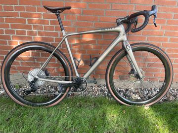Used Scott Addict Custom Build 2021 Road & Gravel