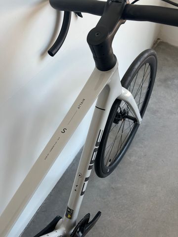 Brugt CUBE ATTAIN C:62 SLX 2025 2025 Road & Gravel — billede 5 af 5