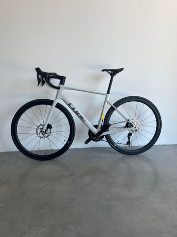 Brugt CUBE ATTAIN C:62 SLX 2025 2025 Road & Gravel — billede 2 af 5