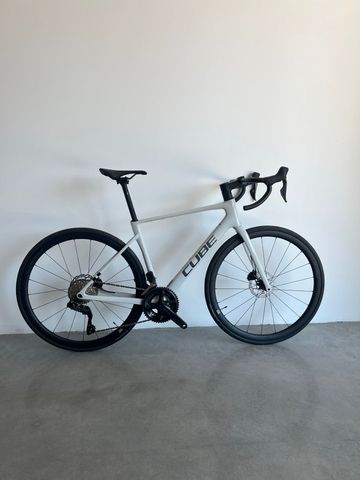 Gebrauchtes CUBE ATTAIN C:62 SLX 2025 2025 Road & Gravel