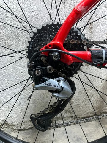 Trek Marlin 7 2018 2018 Mountainbike usato, Rosso — immagine 5 di 6