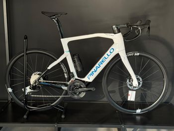Gebrauchtes Pinarello NYTRO E5 ROAD - 105 Di2 2024 2024 Road & Gravel