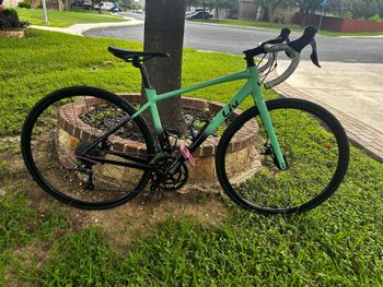 Used Liv Avail AR 4 2021 2021 Road & Gravel, Green — image 1 of 5