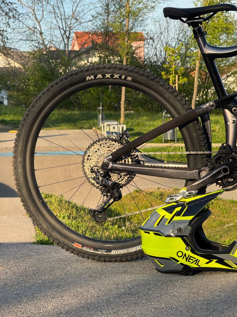 Used Giant Reign 29 1 2021 2021 Mountainbike — image 3 of 3
