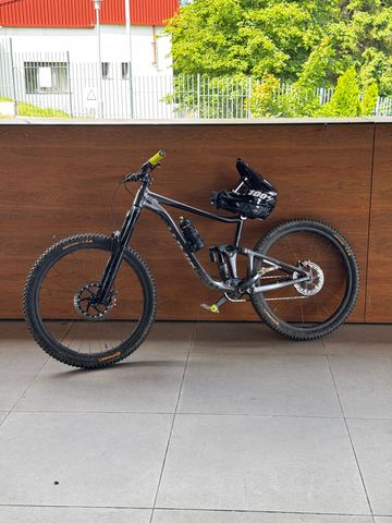 Giant Reign 29 1 2021 2021 Mountainbike usato, Grigio chiaro — immagine 5 di 8