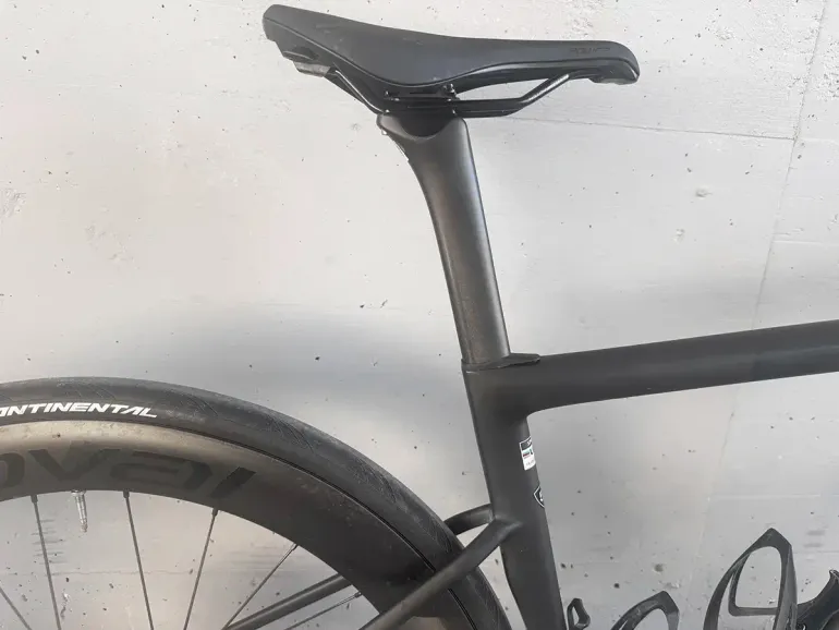Used Specialized S-Works Tarmac Sl8 Ultegra Di2 2025 Road & Gravel, Black — image 5 of 11