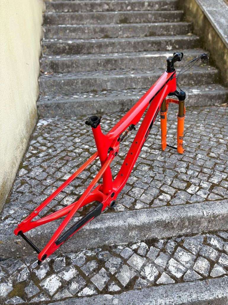 Tweedehands KTM SCARP EXONIC 2023 Mountainbike — afbeelding 5 van 8