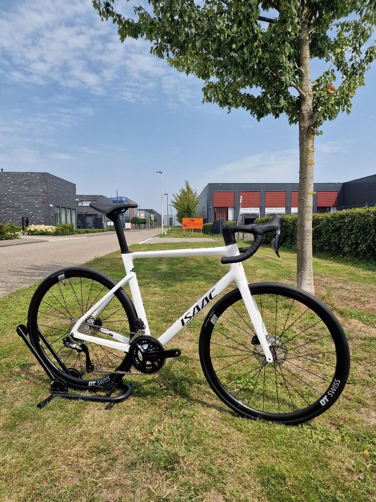 Used Isaac Boson Mineral White L DI2 2025 2025 Road & Gravel, Weiß — image 1 of 8