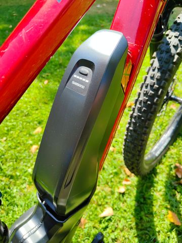 Używany Stevens E-Whaka+ 2018 2018 Mountainbike — zdjęcie 8 z 10