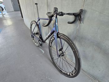 Used Giant TCR Advanced Pro Disc 0 AXS 2024 2024 Road & Gravel, Purple — image 19 of 21