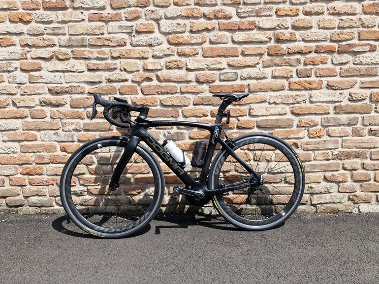 Used Pinarello Dogma F10 XLight Rim Dura Ace Di2 2019 2018 Road & Gravel — image 1 of 3