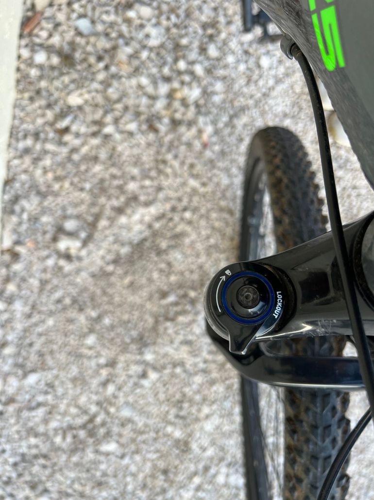 Used Nakamura Summit LTD 2020 Mountainbike, Light Gray — image 7 of 12