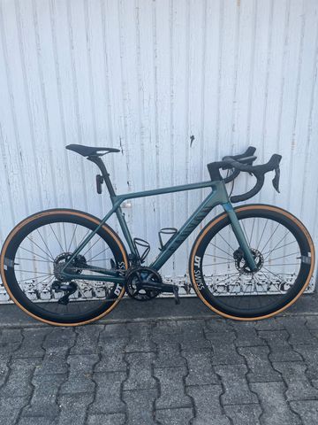 Tweedehands Canyon Ultimate Shimano Dura Ace Di2 2021 Road & Gravel