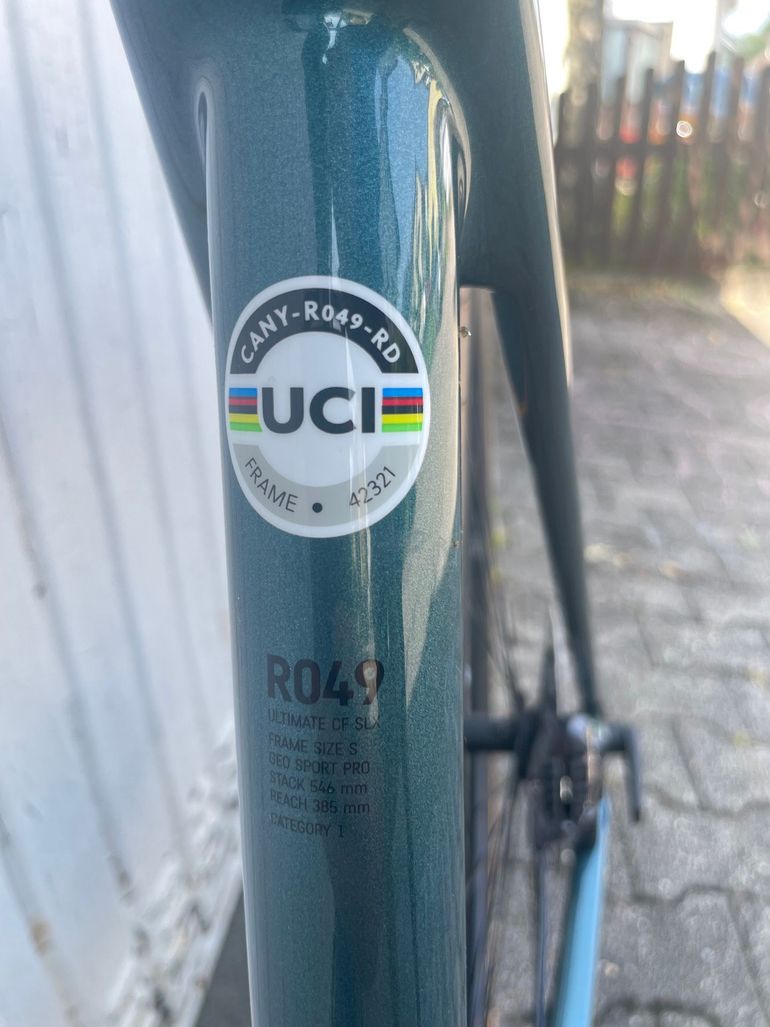 Used Canyon Ultimate Shimano Dura Ace Di2 2021 Road & Gravel, Green — image 6 of 6