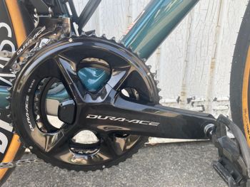 Used Canyon Ultimate Shimano Dura Ace Di2 2021 Road & Gravel, Green — image 5 of 6