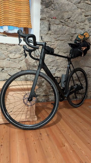 Brugt Canyon Endurace CF 7 2023 2023 Road & Gravel — billede 2 af 10