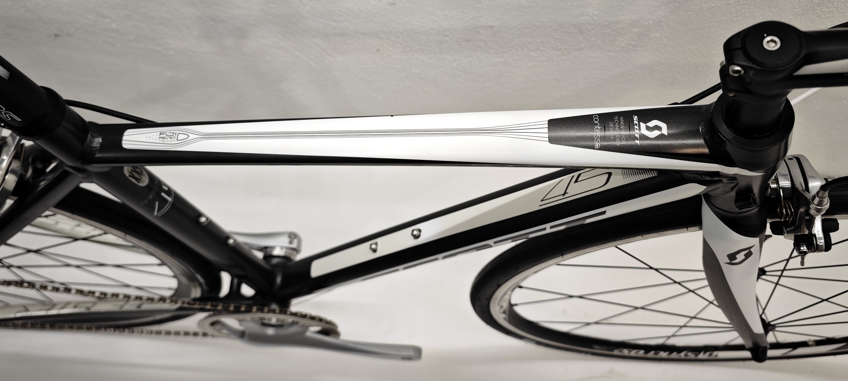 Scott Speedster Contessa 45 2015