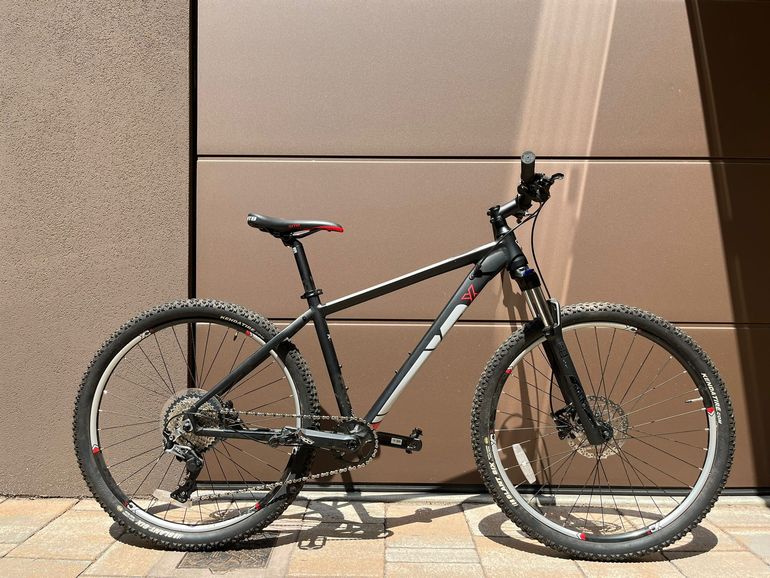 Gebrauchtes Triumph XCX Limited Edition 2020 Mountainbike, Schwarz — Bild 4 von 18