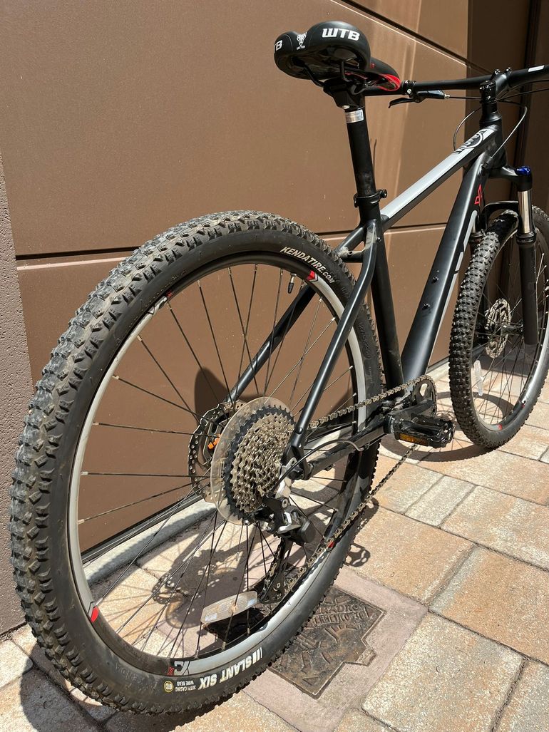 Gebrauchtes Triumph XCX Limited Edition 2020 Mountainbike, Schwarz — Bild 11 von 18