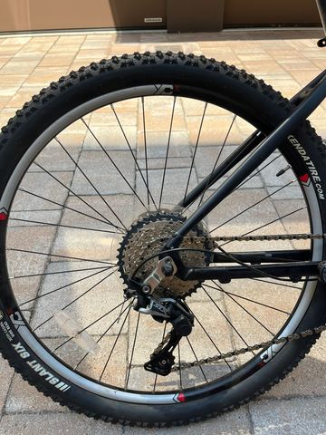 Gebrauchtes Triumph XCX Limited Edition 2020 Mountainbike, Schwarz — Bild 18 von 18