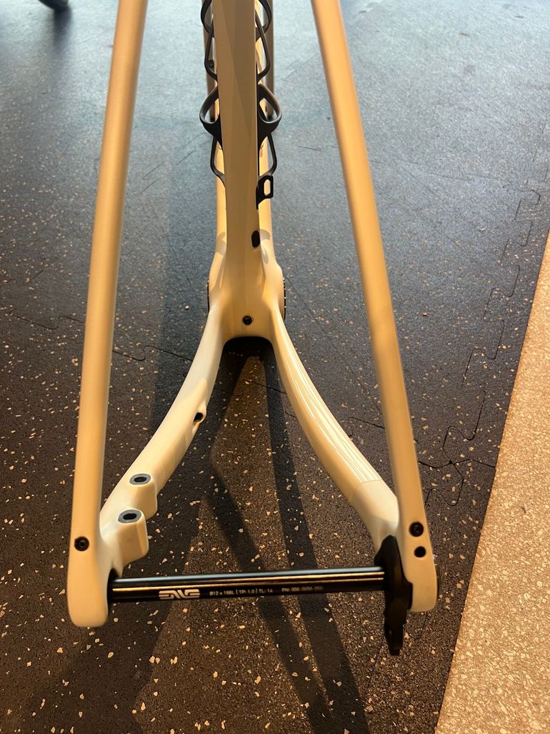 Used Enve Fray Chassis Frameset 2025 Road & Gravel, White — image 6 of 8
