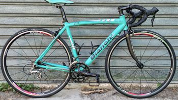 【希少な美品】Bianchi carbonロードバイク（C2C Nirone） Bianchi C2c | Up to 70% off | Save on used bikes | buycycle