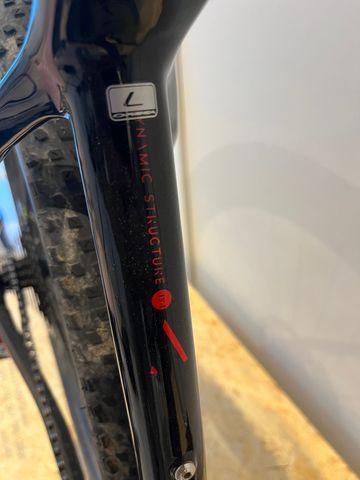 Used Orbea ALMA M50-EAGLE 2019 2019 Mountainbike, Red, 27.5, 29 — image 5 of 5
