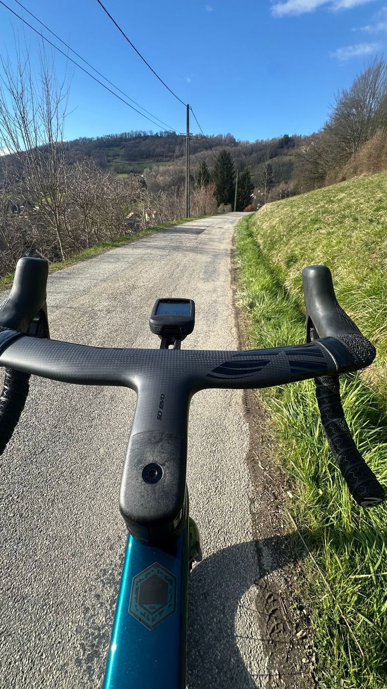 Used Cannondale SuperSix EVO Hi-MOD Disc Ultegra Di2 2023 2023 Road & Gravel, Green — image 10 of 11