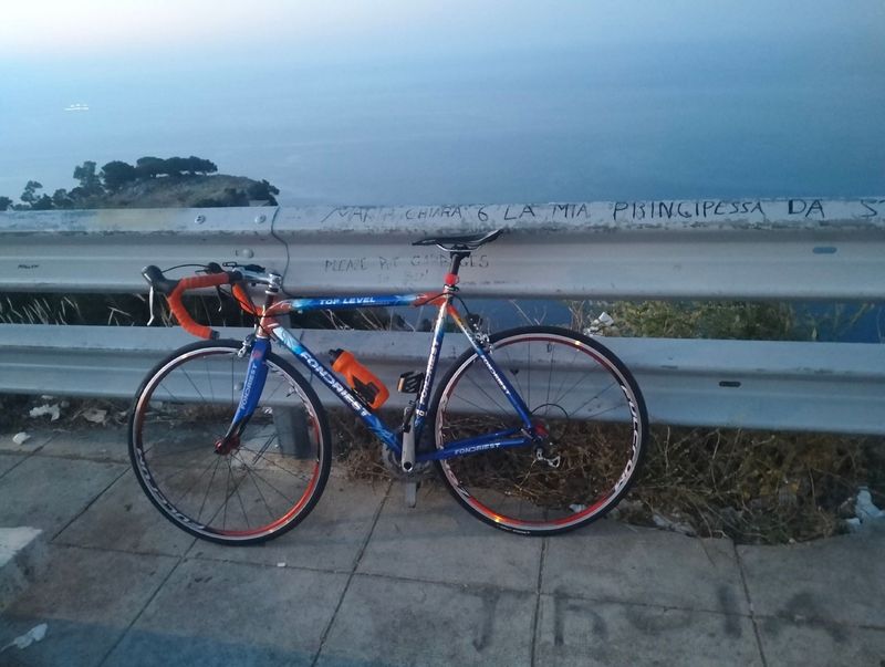 Used Fondriest Top Level 1999 Road & Gravel, Blue — image 1 of 8