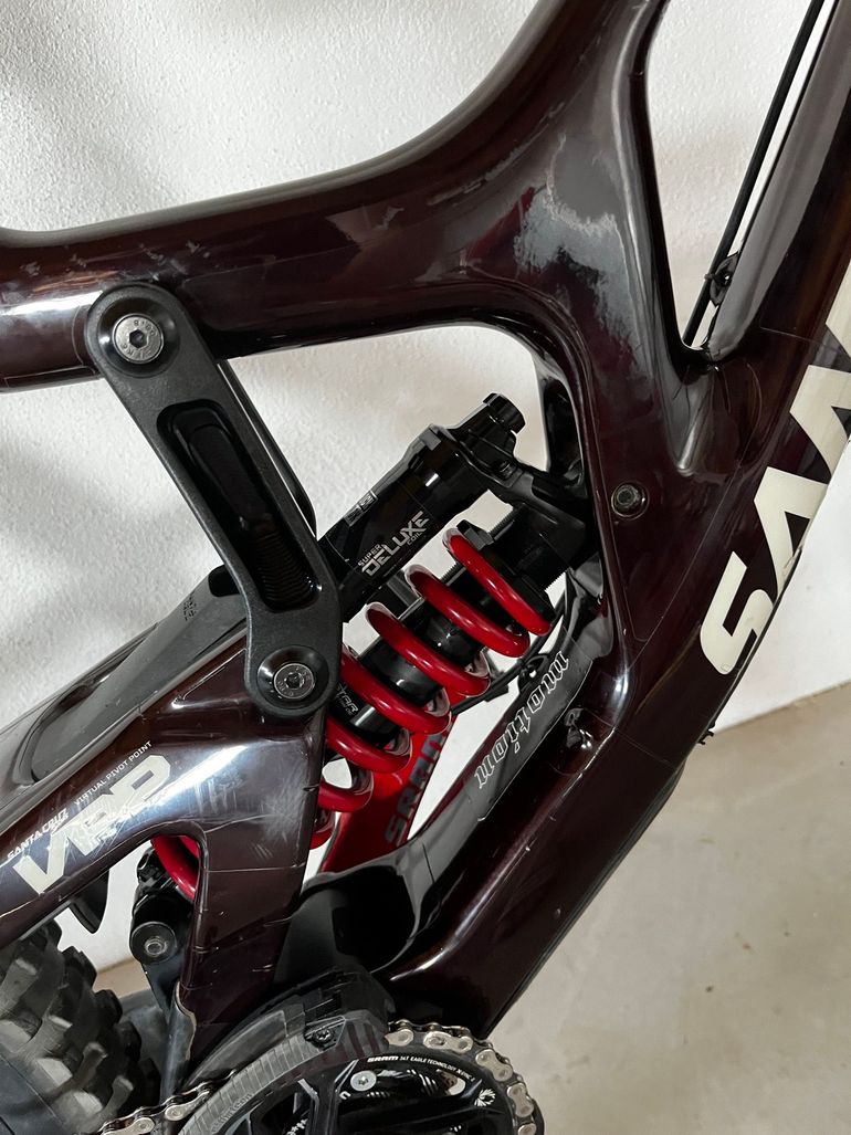 Used Santa Cruz V10 Single Speed / Fixed Gear 2022 Mountainbike, Red — image 7 of 9