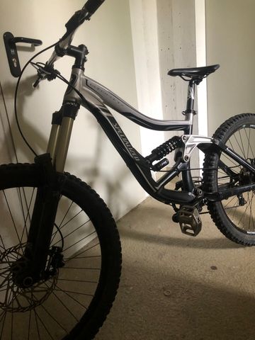 Tweedehands Specialized BigHit FSR II 2010 2010 Mountainbike — afbeelding 2 van 3