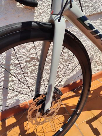 Used Giant TCR Advanced Disc 1+ 2021 2021 Road & Gravel — image 8 of 17