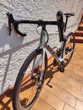 Used Giant TCR Advanced Disc 1+ 2021 2021 Road & Gravel — image 4 of 17