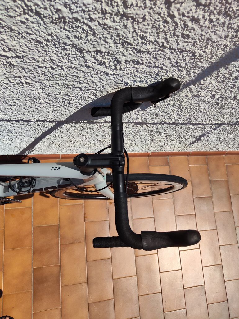 Used Giant TCR Advanced Disc 1+ 2021 2021 Road & Gravel — image 11 of 17